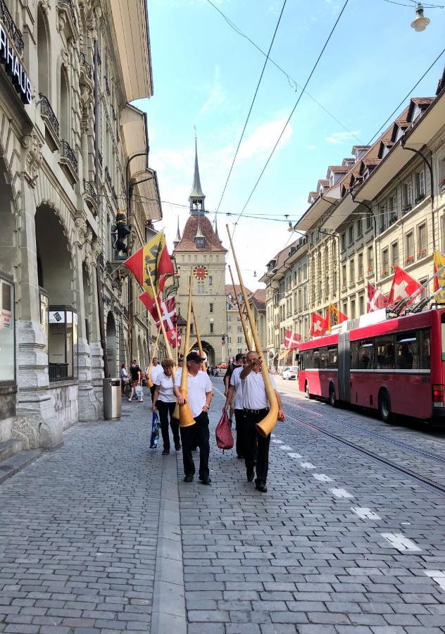 Historical, Bright & Beautiful In Old City - 3Rd Floor Bern Exteriör bild